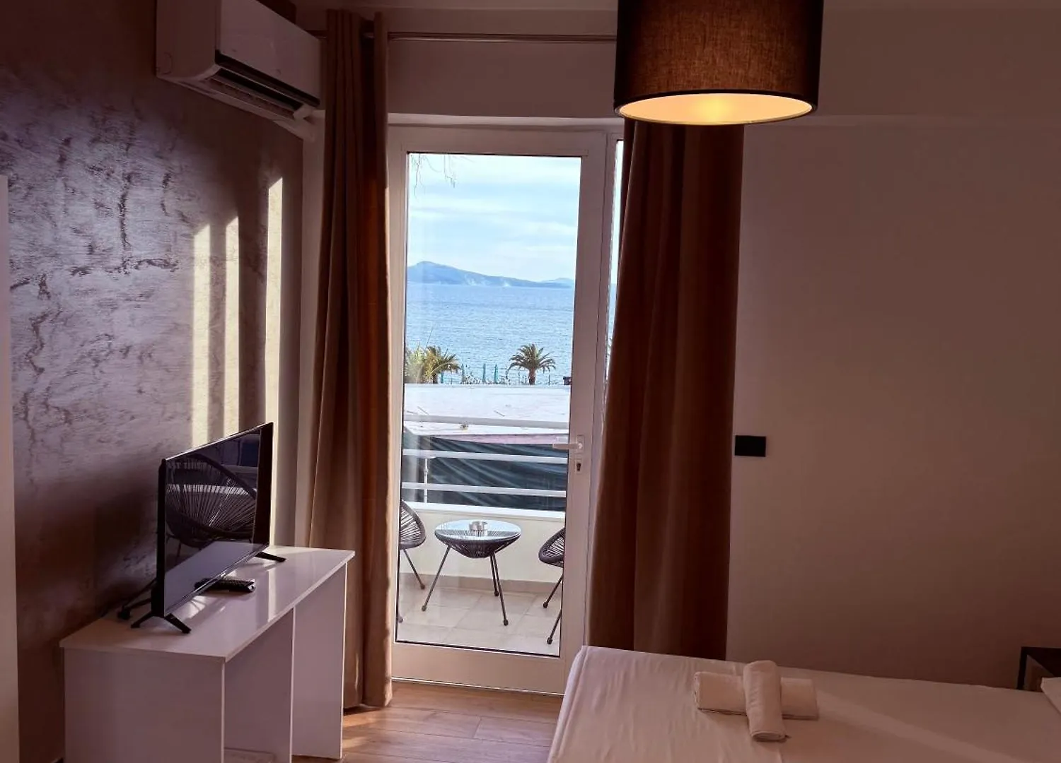 Diamond Central Boutique Hotel Sarande