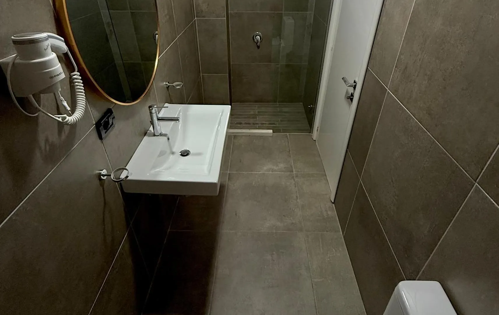 Diamond Central Boutique Hotel Saranda 3*,  Albanie